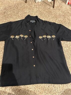 Weekenders Black Short-Sleeve Button-Down Shirt with Palm Embroidery